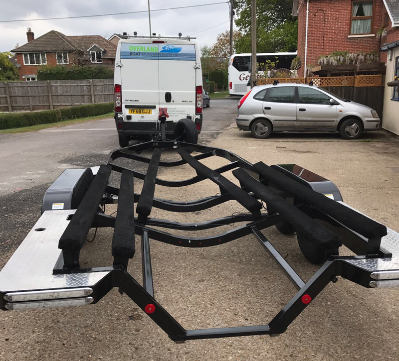 Boat trailer transport